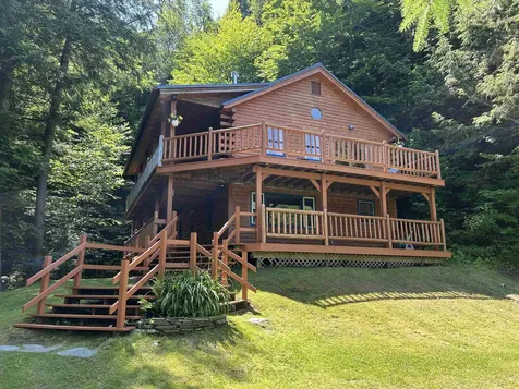 46 Log Cabin Drive Cambridge VT 05465
