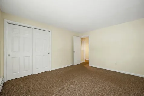 65 Woodland Green Rochester NH 03868