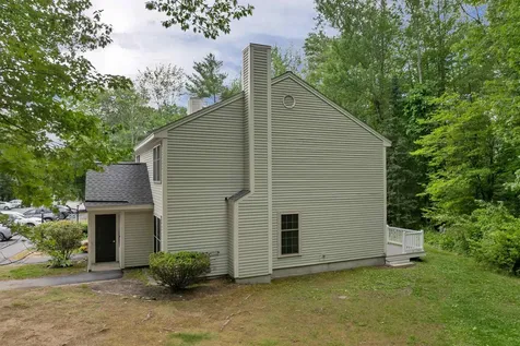 65 Woodland Green Rochester NH 03868