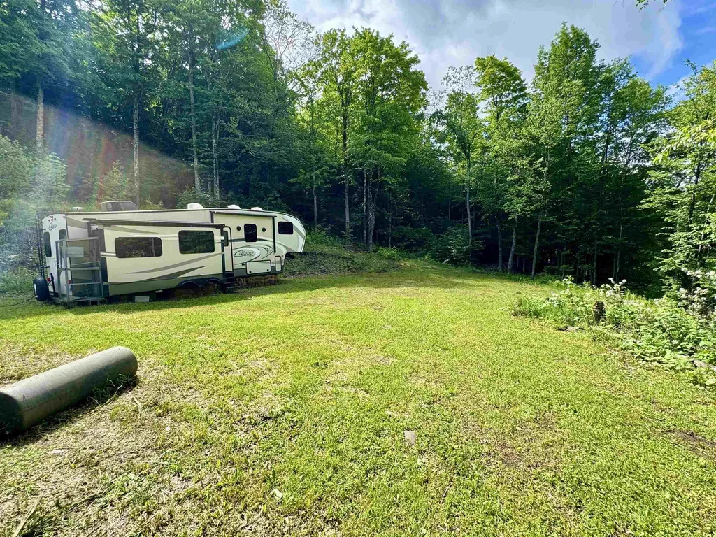 1049 Kingdom Road Albany VT 05820