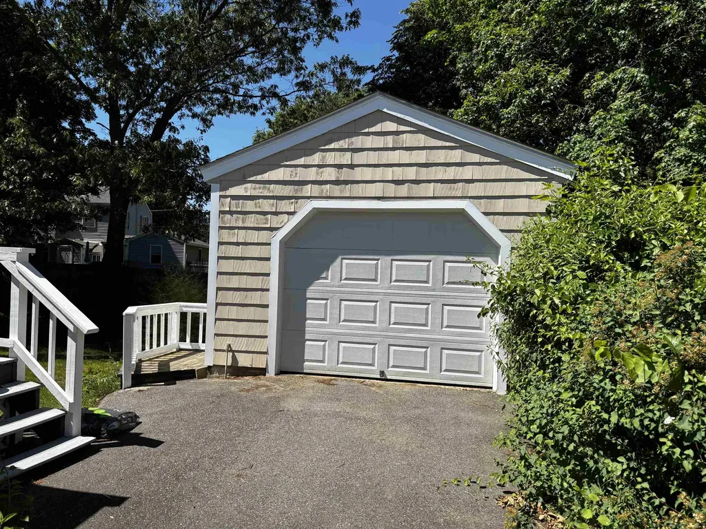 617 Colonial Drive Portsmouth NH 03801