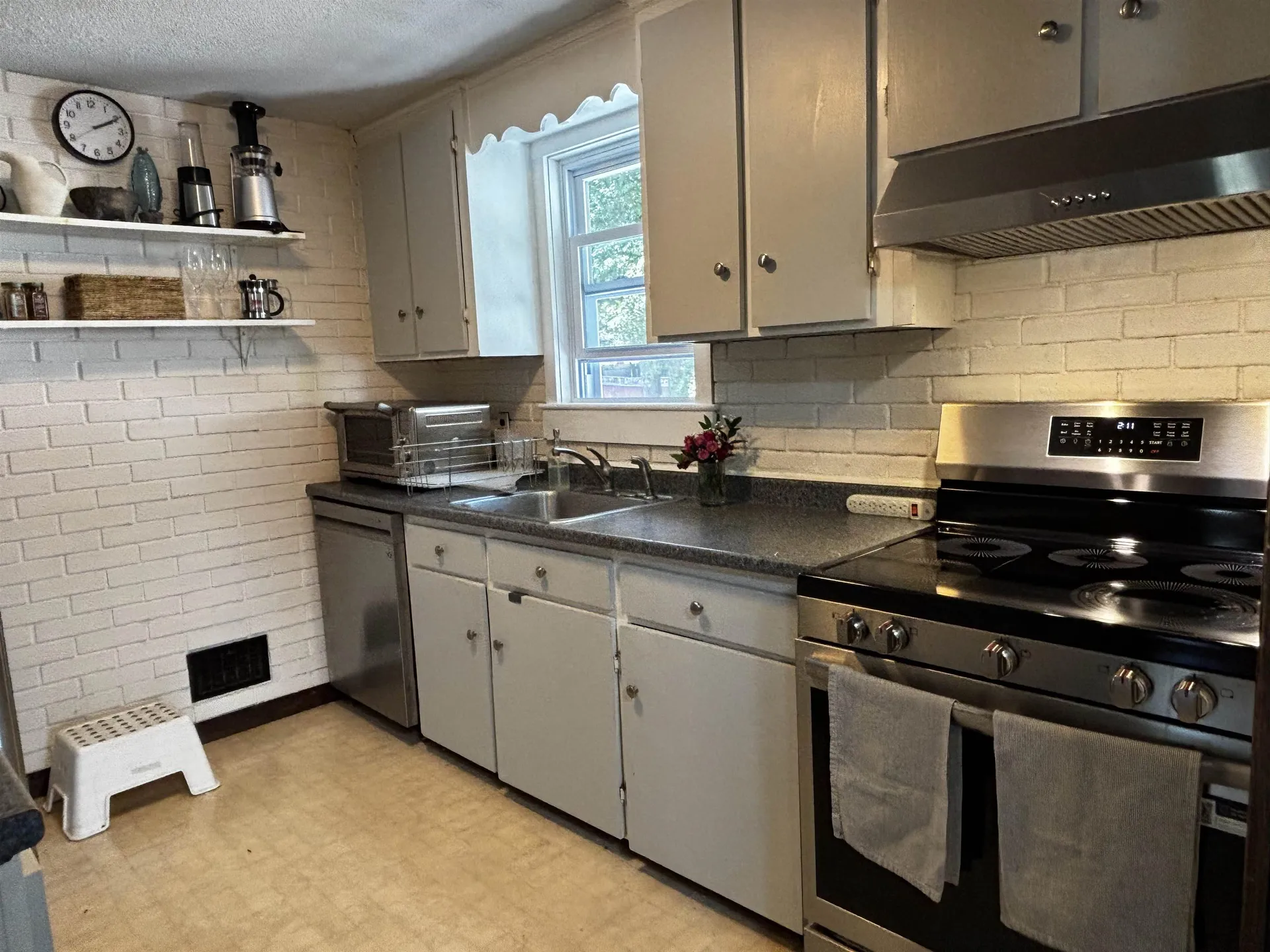 617 Colonial Drive Portsmouth NH 03801