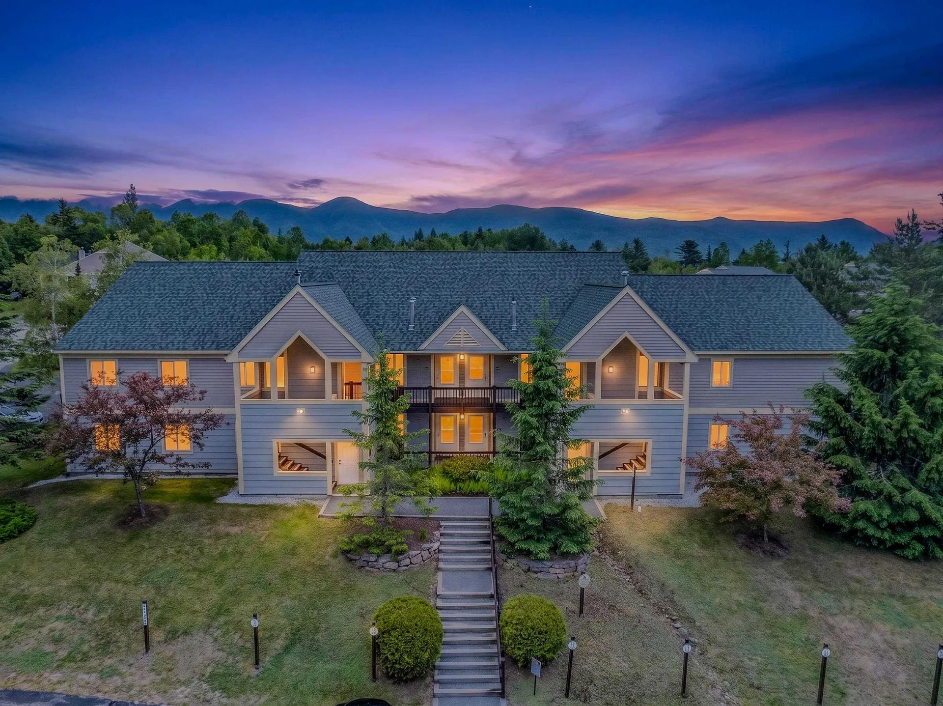 10 Stickney Way Carroll NH 03575