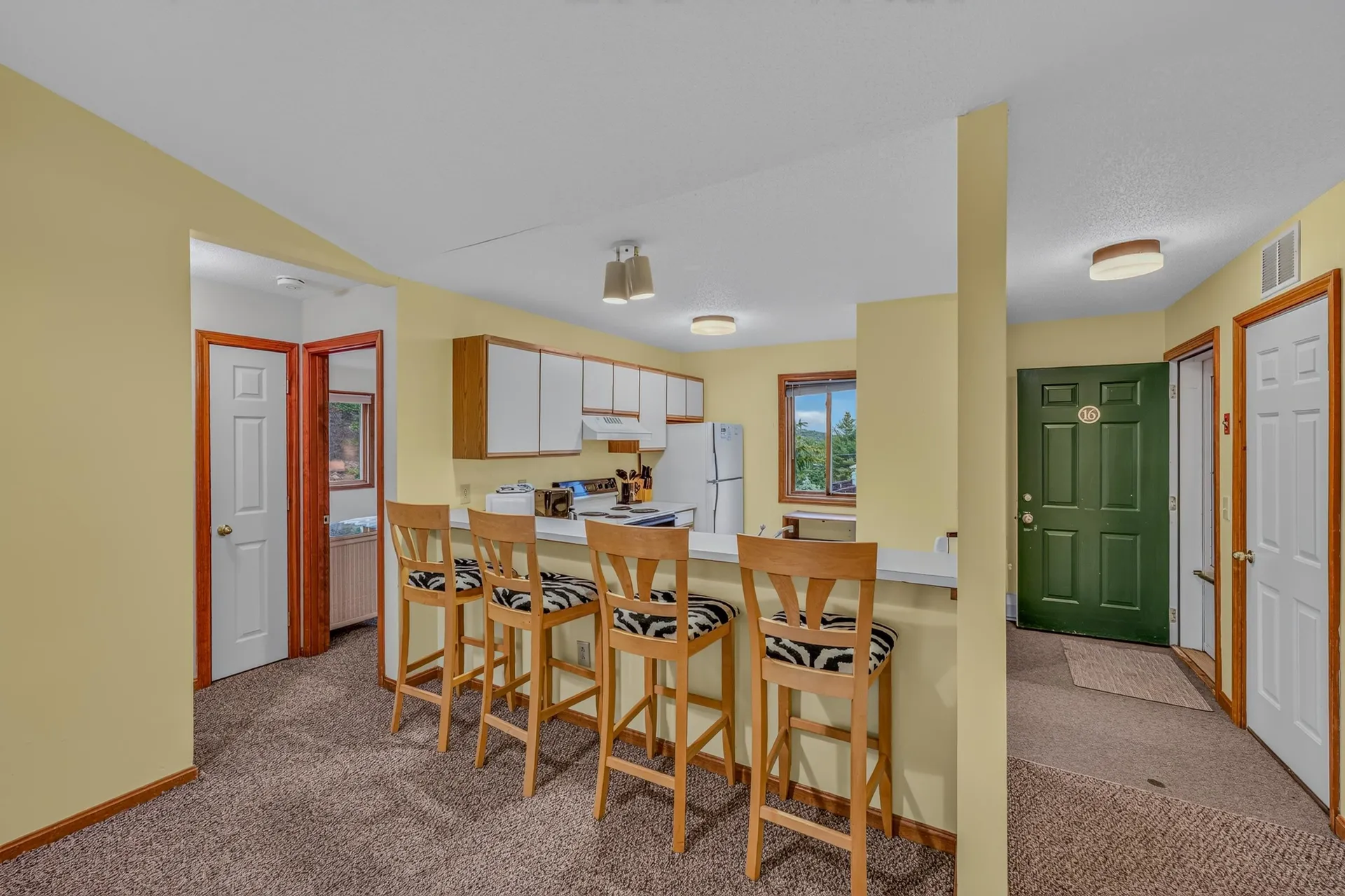 10 Stickney Way Carroll NH 03575