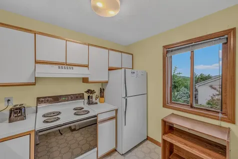 10 Stickney Way Carroll NH 03575