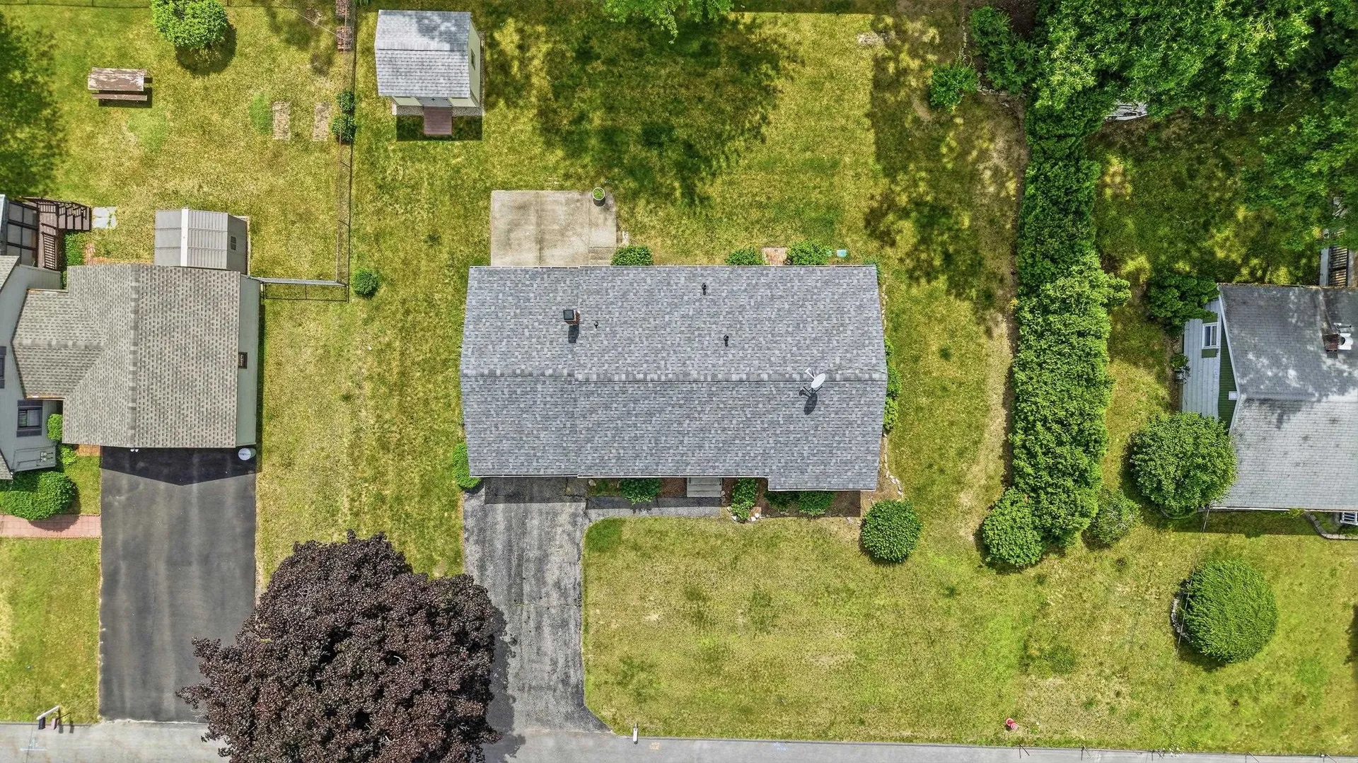 19 Carroll Street Nashua NH 03063