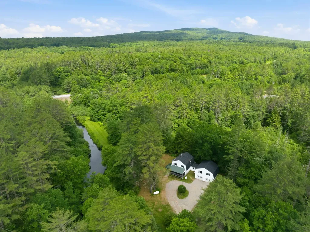 45 Tilton Bridge Road Sanbornton NH 03269