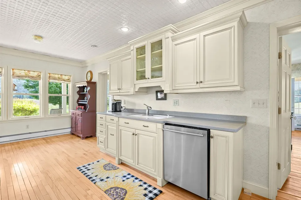 884 Darling Hill Road Lyndon VT 05851