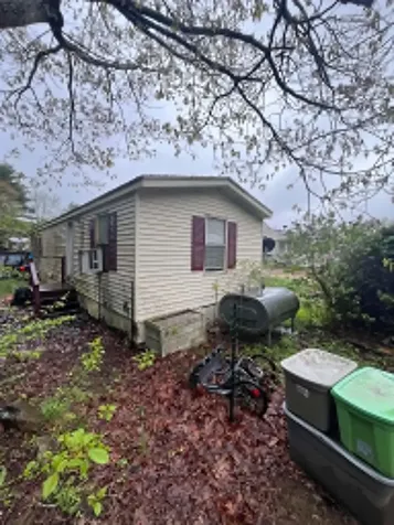 21 Fernald Lane Rochester NH 03867