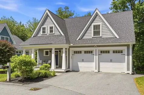 5 Firefly Landing Newmarket NH 03857