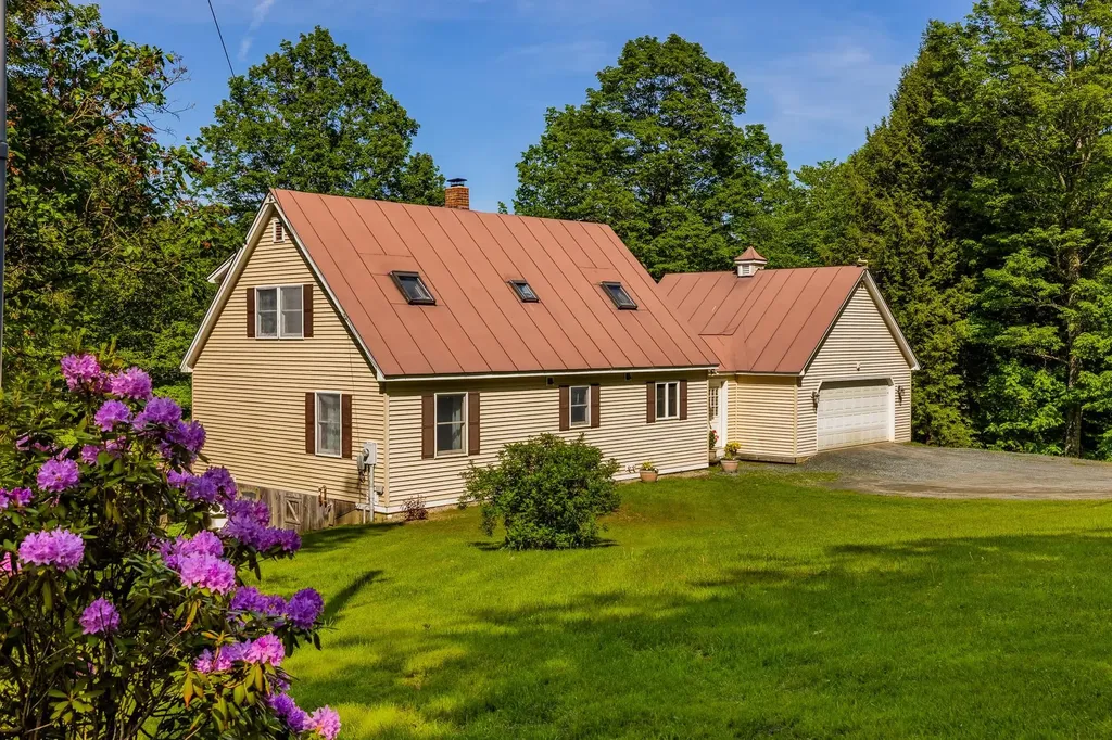 530 West Road Barnard VT 05031