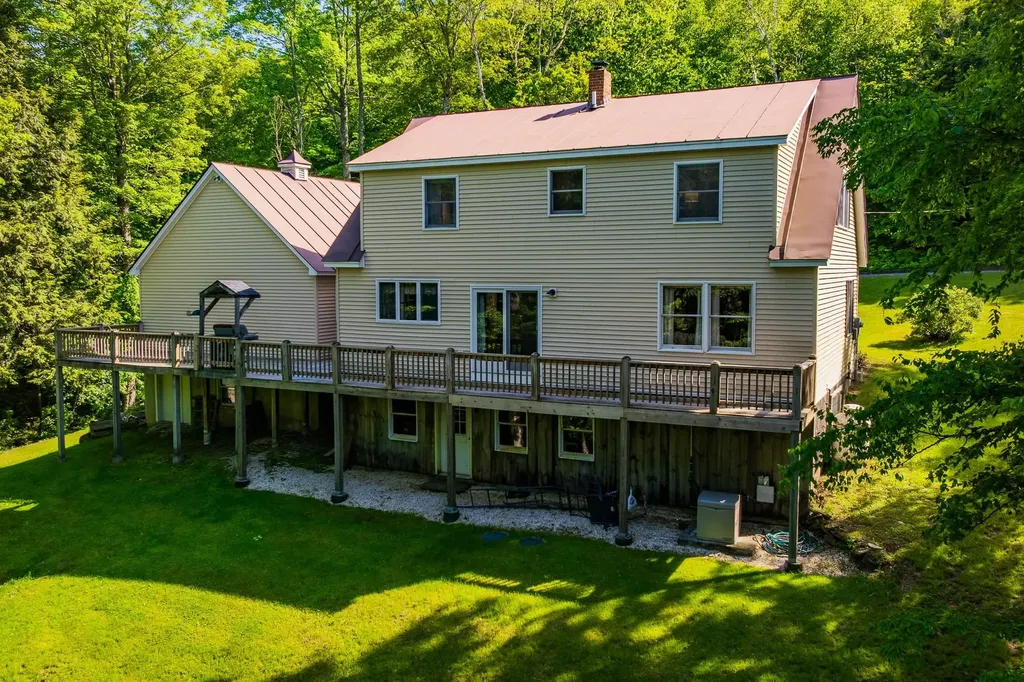 530 West Road Barnard VT 05031