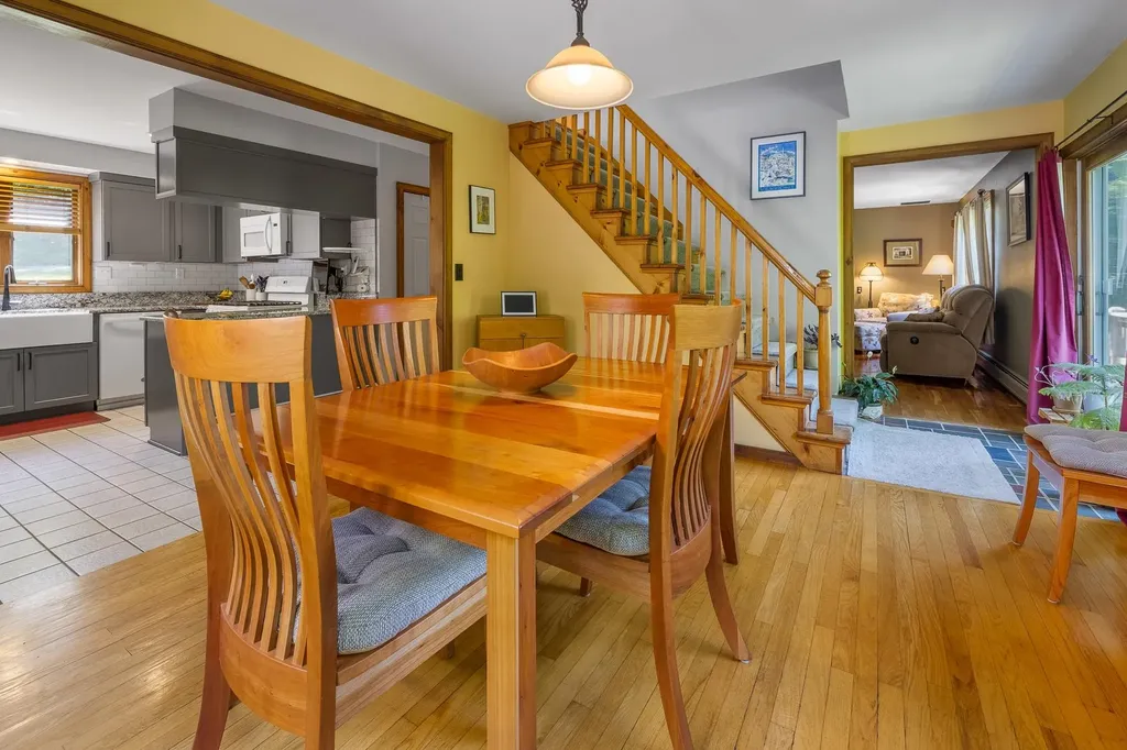 530 West Road Barnard VT 05031
