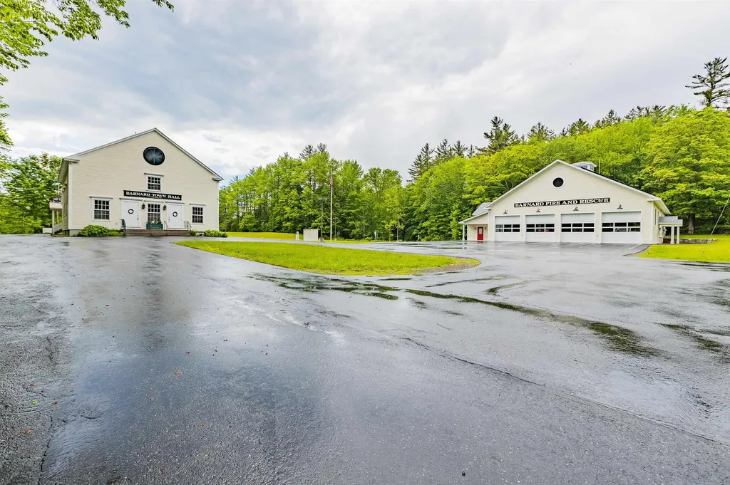 530 West Road Barnard VT 05031