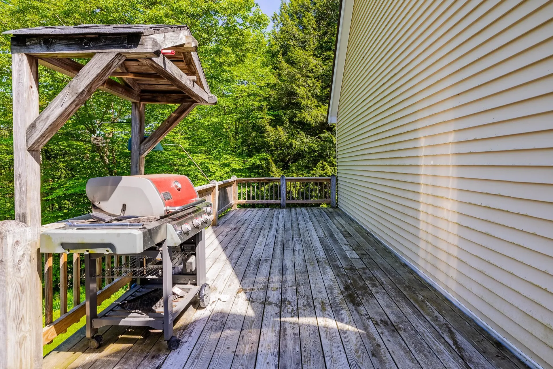 530 West Road Barnard VT 05031
