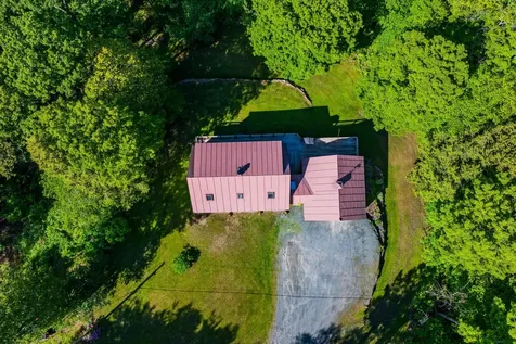 530 West Road Barnard VT 05031