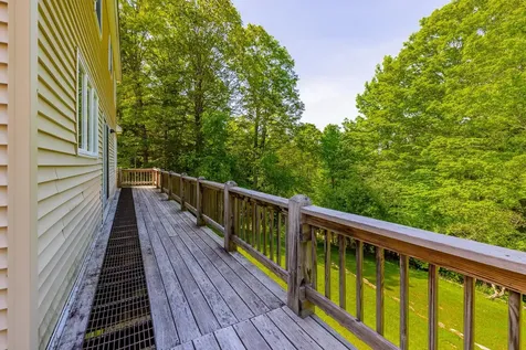 530 West Road Barnard VT 05031