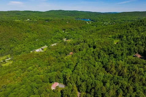 530 West Road Barnard VT 05031