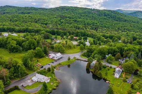 530 West Road Barnard VT 05031