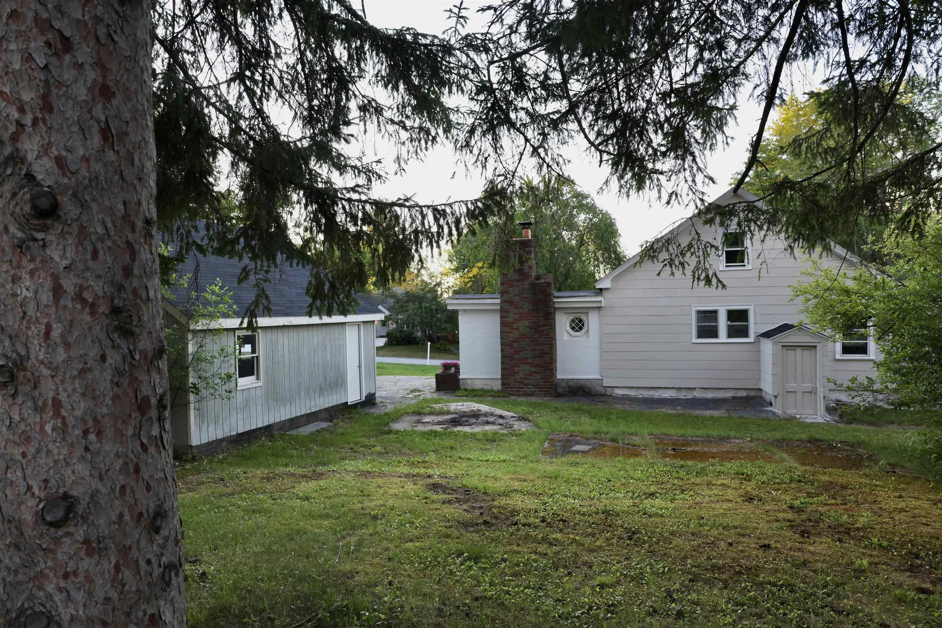 15 Warren Avenue Goffstown NH 03045