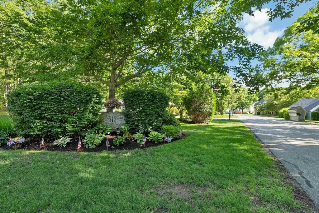 16 Independence Way Laconia NH 03246