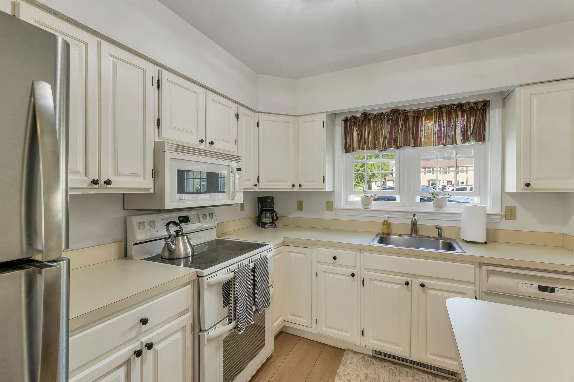 16 Independence Way Laconia NH 03246