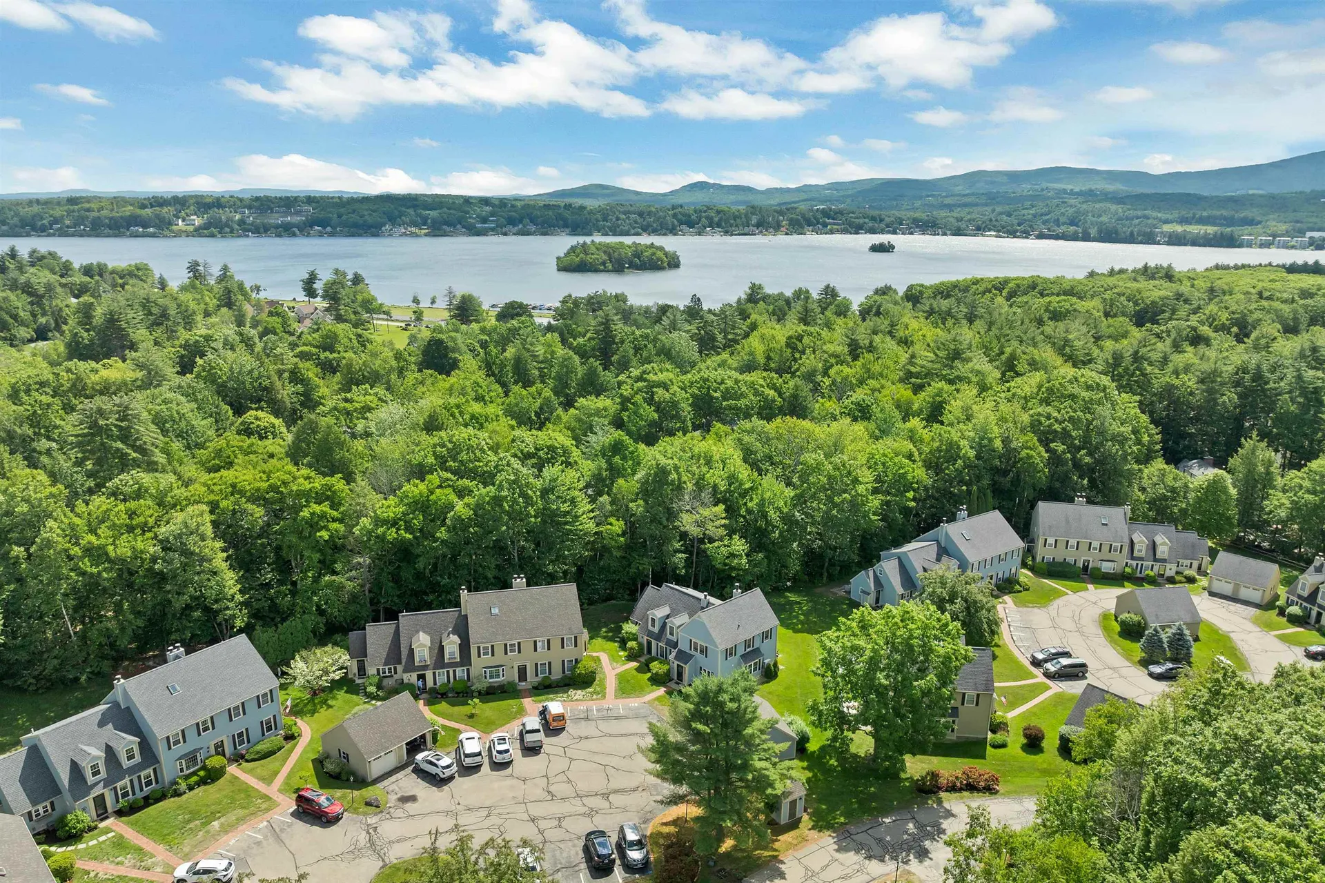 16 Independence Way Laconia NH 03246
