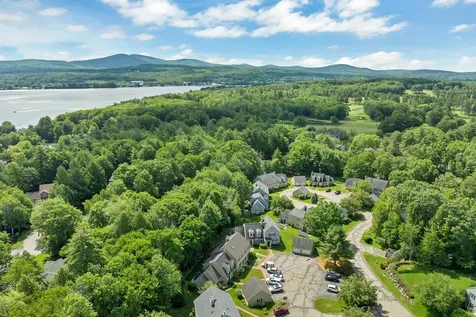 16 Independence Way Laconia NH 03246