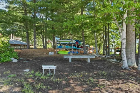 16 Independence Way Laconia NH 03246