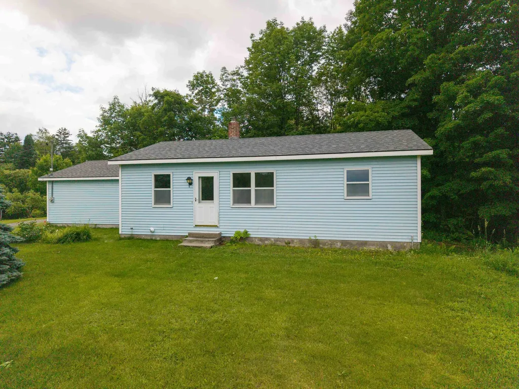 4194 Route 18 Waterford VT 05819