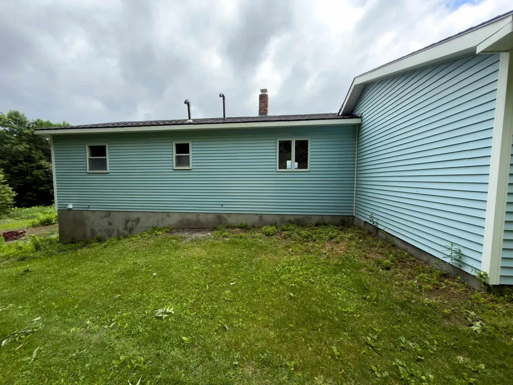 4194 Route 18 Waterford VT 05819