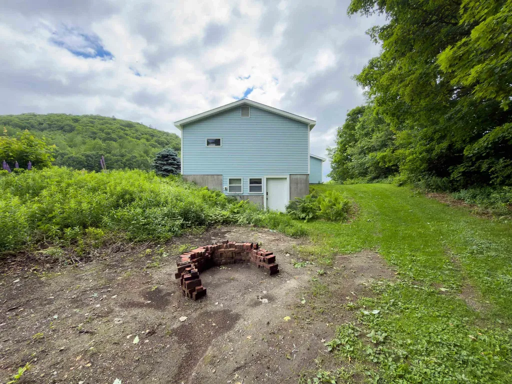 4194 Route 18 Waterford VT 05819
