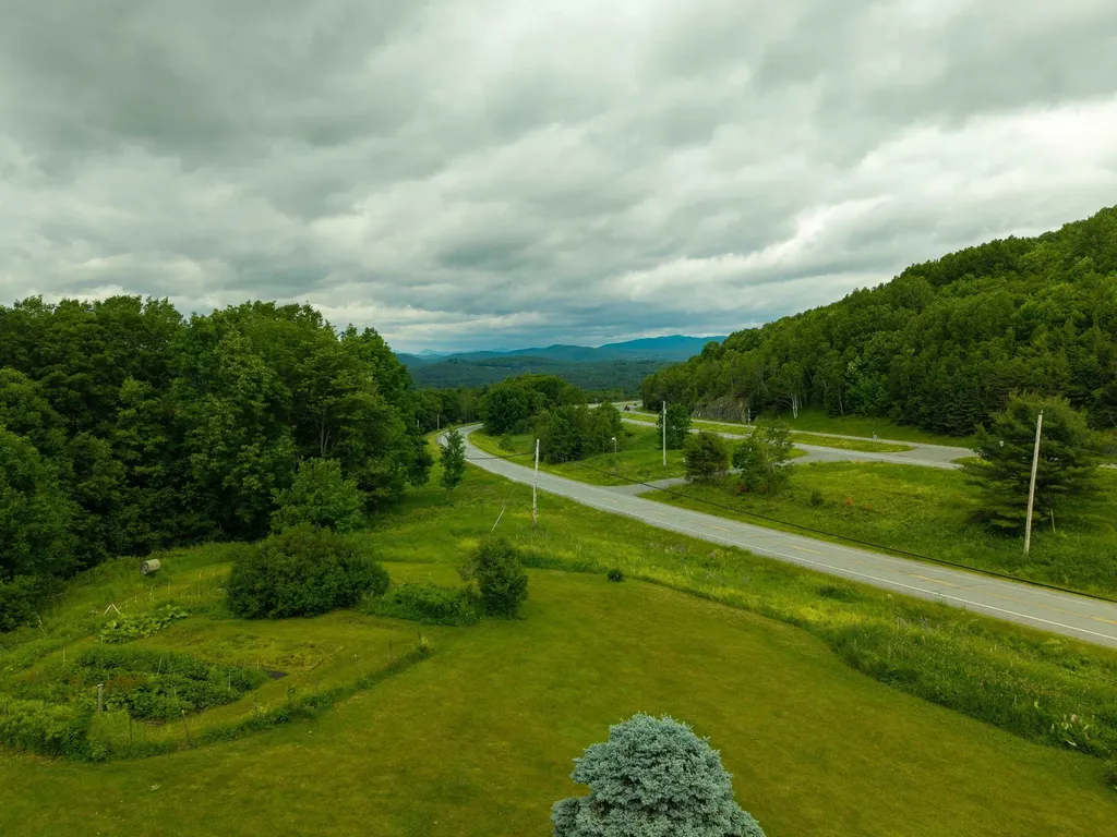 4194 Route 18 Waterford VT 05819