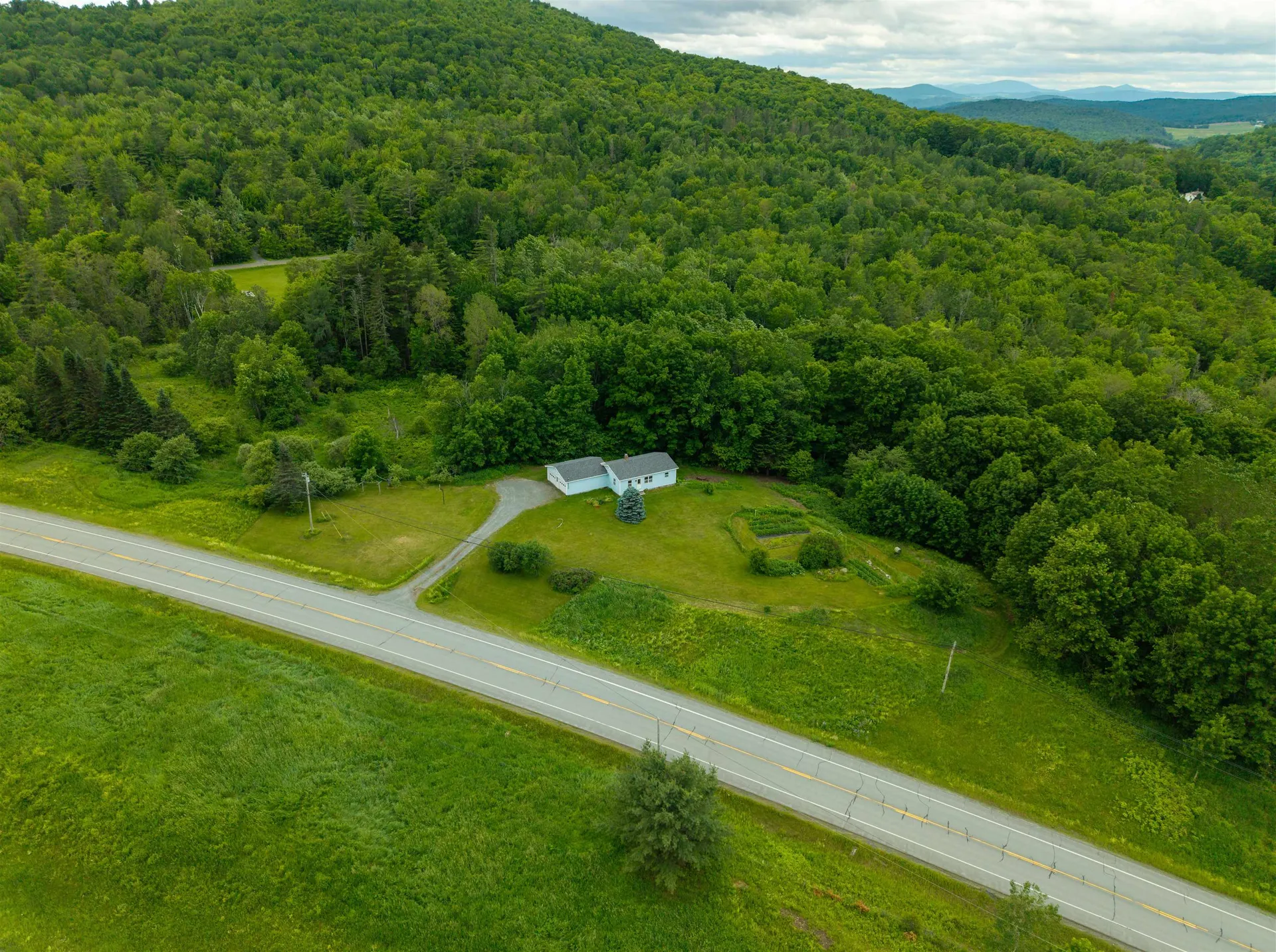 4194 Route 18 Waterford VT 05819