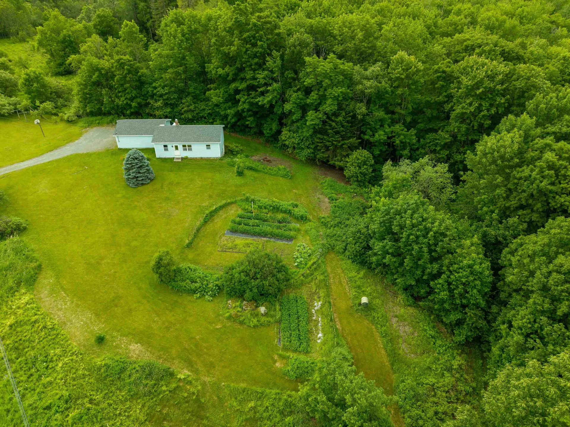 4194 Route 18 Waterford VT 05819