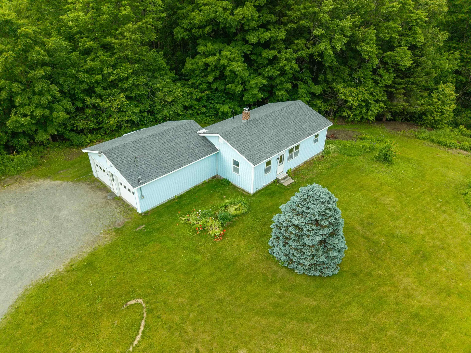 4194 Route 18 Waterford VT 05819