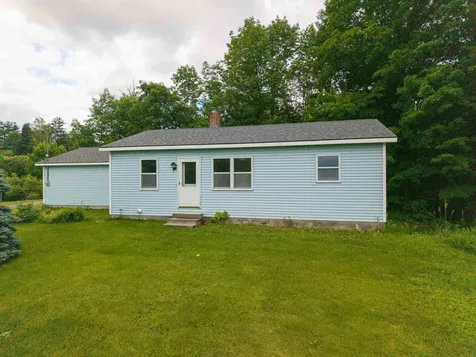 4194 Route 18 Waterford VT 05819
