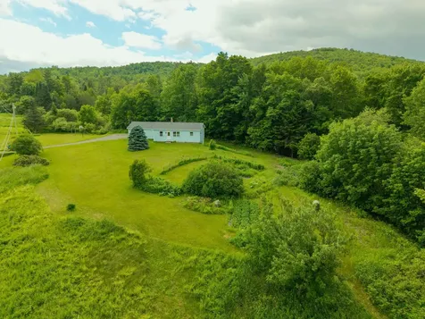 4194 Route 18 Waterford VT 05819