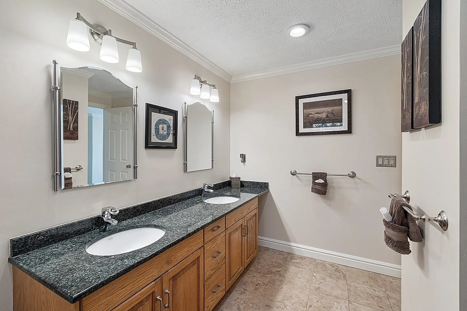 12 Haskell Road Windham NH 03087