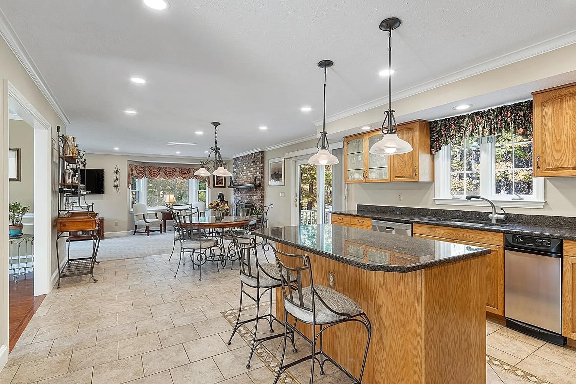 12 Haskell Road Windham NH 03087