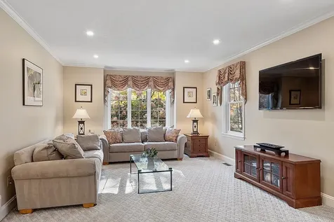12 Haskell Road Windham NH 03087