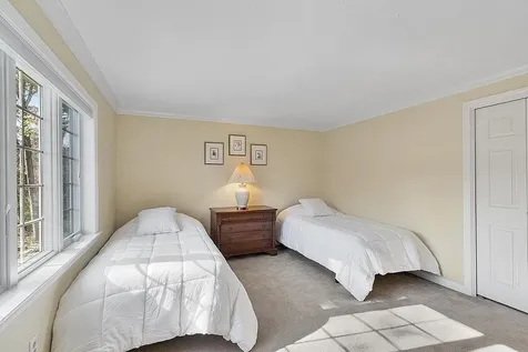 12 Haskell Road Windham NH 03087