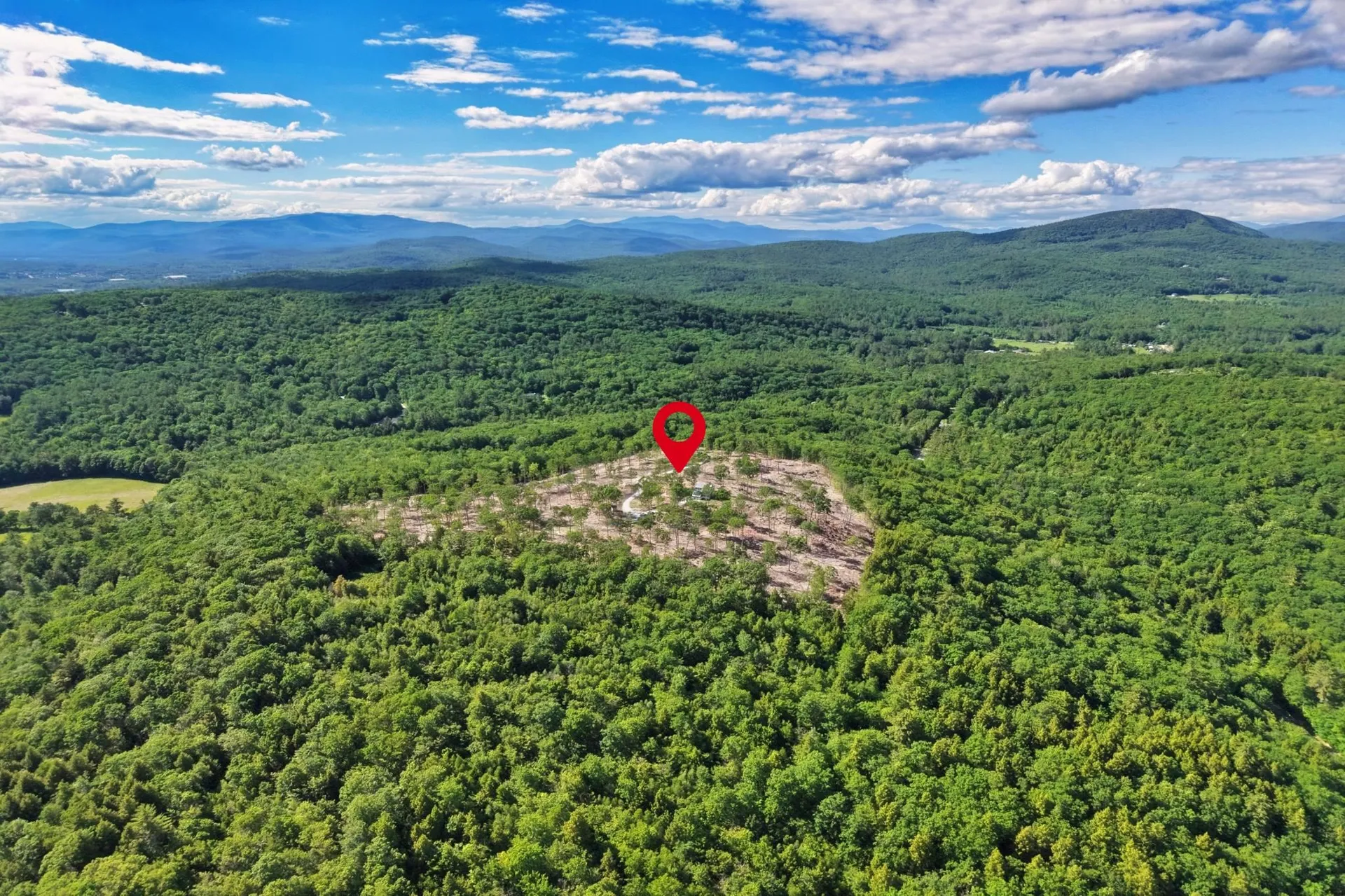 81 Disdam Road Holderness NH 03245