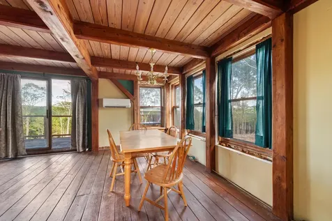 81 Disdam Road Holderness NH 03245
