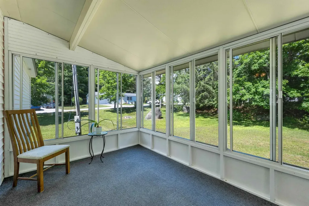 24 Foothills Way Tilton NH 03276