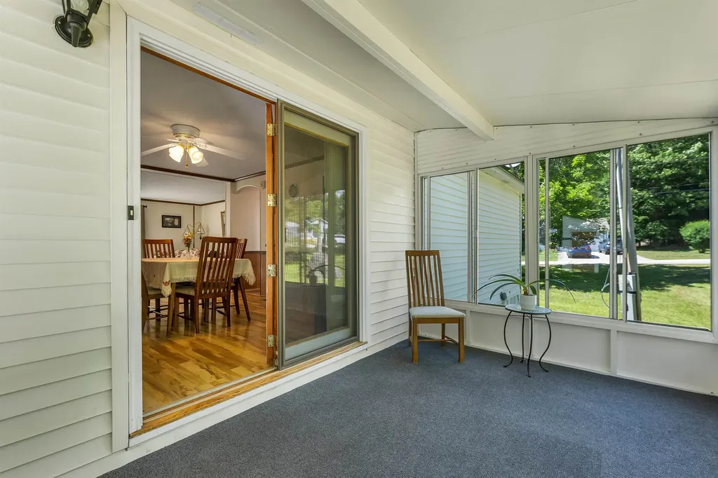 24 Foothills Way Tilton NH 03276
