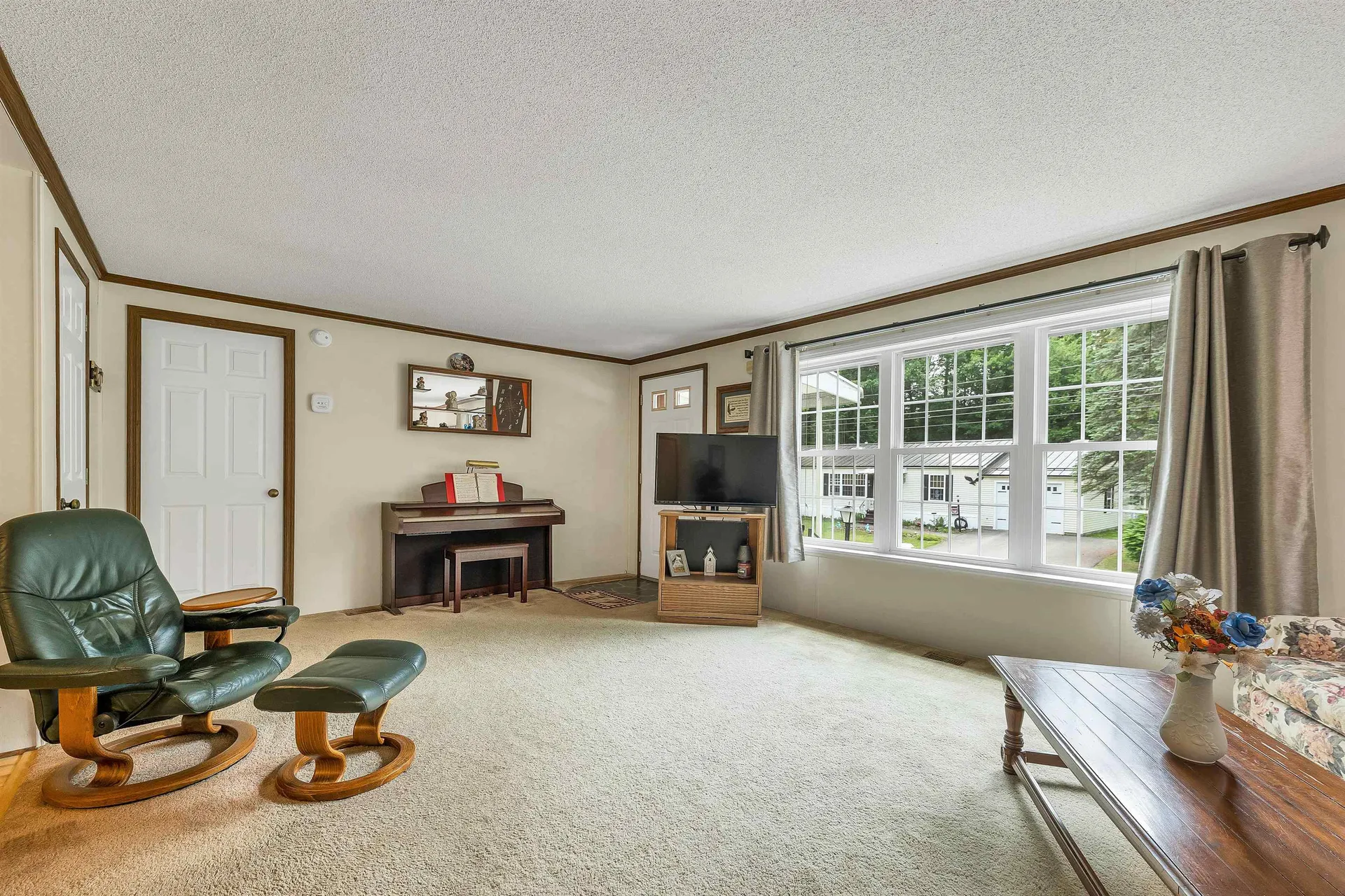 24 Foothills Way Tilton NH 03276