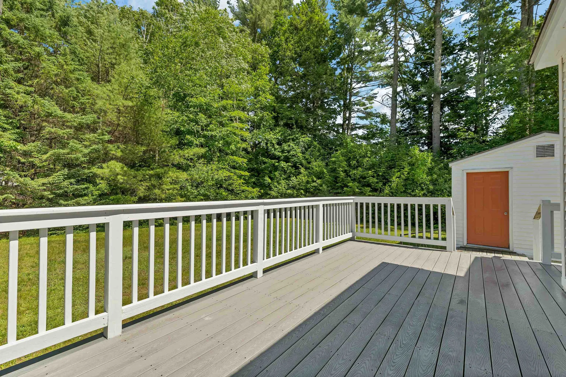 24 Foothills Way Tilton NH 03276