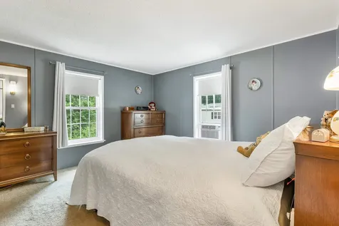 24 Foothills Way Tilton NH 03276