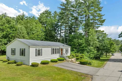 24 Foothills Way Tilton NH 03276